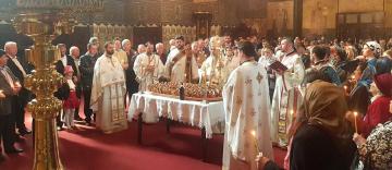 Credinţa este învierea noastră, la speranţă şi la dragostea de Dumnezeu şi de aproapele nostru Credinţa este învierea noastră, la speranţă şi la dragostea de Dumnezeu şi de aproapele nostru