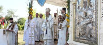 Prăznuirea Sfântului Cuvios Rafail de la Agapia Veche în localitatea sa natală, Bursucani, din judeţul Galaţi Prăznuirea Sfântului Cuvios Rafail de la Agapia Veche în localitatea sa natală, Bursucani, din judeţul Galaţi