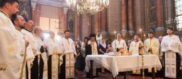 Sfinţii Apostoli Petru şi Pavel sărbătoriţi la Brăila şi Galaţi Sfinţii Apostoli Petru şi Pavel sărbătoriţi la Brăila şi Galaţi