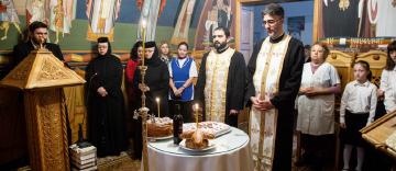 Centrul de asistenţă medicală „Sfinţii Doctori fără de arginţi Cosma şi Damian“ din Galaţi şi-a sărbătorit ocrotitorii Centrul de asistenţă medicală „Sfinţii Doctori fără de arginţi Cosma şi Damian“ din Galaţi şi-a sărbătorit ocrotitorii