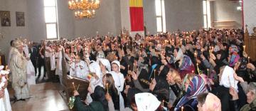 Sfinţirea bisericii „Naşterea Maicii Domnului“ din parohia Umbrăreşti 2, judeţul Galaţi Sfinţirea bisericii „Naşterea Maicii Domnului“ din parohia Umbrăreşti 2, judeţul Galaţi