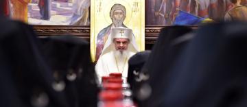 Ce hotărâri au adoptat ierarhii români reuniți în sinod? Ce hotărâri au adoptat ierarhii români reuniți în sinod?