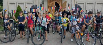 Pelerini pe bicicletă în vacanţa de vară Pelerini pe bicicletă în vacanţa de vară