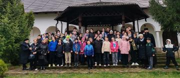 Popasuri pline de lumină și bucurie pentru 60 de elevi seminariști gălățeni