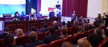 Sărbătoare pentru comunitatea academică din Galaţi Sărbătoare pentru comunitatea academică din Galaţi