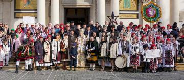 Slujire arhierească şi Concert de colinde la Catedrala arhiepiscopală din Galaţi