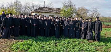 Preoţii din trei protopopiate ale Eparhiei Dunării de Jos s-au întrunit în conferinţa semestrială de toamnă