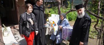 Daruri pentru 50 de vârstnici brăileni Daruri pentru 50 de vârstnici brăileni