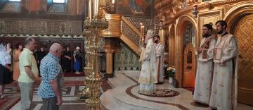 Duminica migranţilor români în Arhiepiscopia Dunării de Jos Duminica migranţilor români în Arhiepiscopia Dunării de Jos