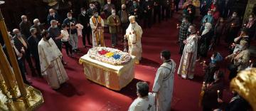Duminica Sfântului Apostol Toma la Catedrala Arhiepiscopală din Galaţi Duminica Sfântului Apostol Toma la Catedrala Arhiepiscopală din Galaţi