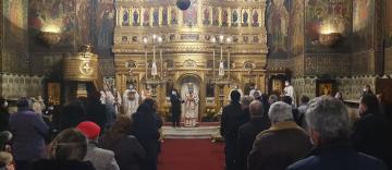 Duminica a 16-a după Rusalii la Catedrala Arhiepiscopală din Galaţi Duminica a 16-a după Rusalii la Catedrala Arhiepiscopală din Galaţi