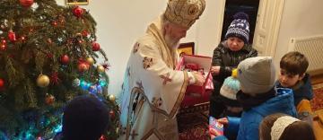Slujire arhierească la Catedrala Arhiepiscopală din Galați Slujire arhierească la Catedrala Arhiepiscopală din Galați