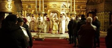 Slujire arhierească la Catedrala Arhiepiscopală din Galați Slujire arhierească la Catedrala Arhiepiscopală din Galați