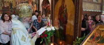 Slujire arhierească la Catedrala Arhiepiscopală din Galați Slujire arhierească la Catedrala Arhiepiscopală din Galați