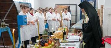 Hram la fabrica de lumânări „Sf. Fotini“ din Galaţi 