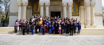 Grupuri de elevi şi studenţi au vizitat Centrul Eparhial Grupuri de elevi şi studenţi au vizitat Centrul Eparhial