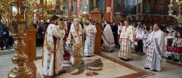 Hramul Catedralei „Naşterea Domnului“ din Brăila Hramul Catedralei „Naşterea Domnului“ din Brăila