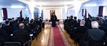 Întrunirea responsabililor pentru cateheza parohială din Arhiepiscopia Dunării de Jos Întrunirea responsabililor pentru cateheza parohială din Arhiepiscopia Dunării de Jos