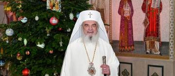 Patriarhul Daniel, mesaj de Crăciun: Cel Atotputernic s-a făcut copil smerit. Puterea lui este acum inocența (VIDEO) Patriarhul Daniel, mesaj de Crăciun: Cel Atotputernic s-a făcut copil smerit. Puterea lui este acum inocența (VIDEO)