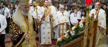 Popasuri de rugăciune în localitatea natală a Sfântului Constantin Sârbu şi la Seminarul Teologic „Sf. Andrei” din Galaţi