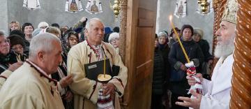 Sfinţirea bisericii din localitatea Şerbeştii Vechi, judeţul Galaţi