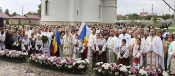 Sfinţirea bisericii „Sfântul M. Mc. Gheorghe“ din localitatea Tuluceşti, judeţul Galaţi Sfinţirea bisericii „Sfântul M. Mc. Gheorghe“ din localitatea Tuluceşti, judeţul Galaţi