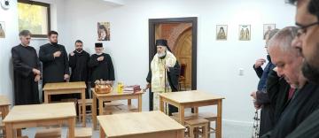 Binecuvântarea lucrăilor de reamenajare la Cantina „Sf. Nicolae şi Sf. Ioan Gură de Aur” a Centrului eparhial
