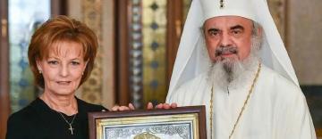 Patriarhul Daniel: Ziua Regalității este un prilej de a mulţumi pentru faptele luminoase din istoria Casei Regale a României Patriarhul Daniel: Ziua Regalității este un prilej de a mulţumi pentru faptele luminoase din istoria Casei Regale a României